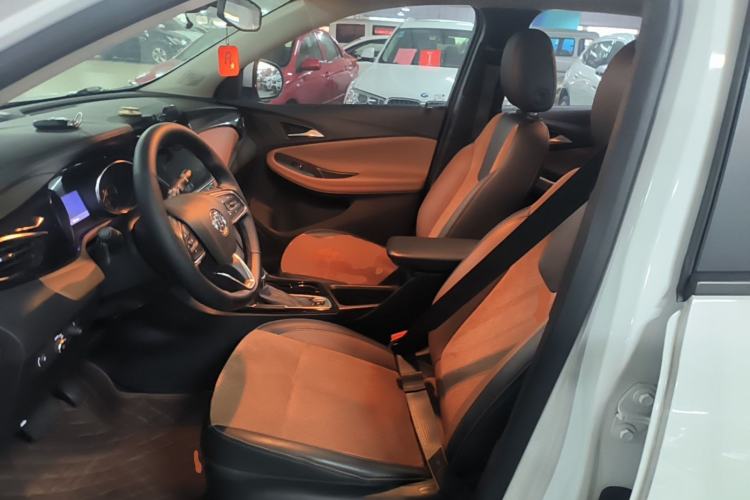 Used Buick Encore GX 2020 20T CVT Two-Wheel Drive Luxury Version Left Front Seat