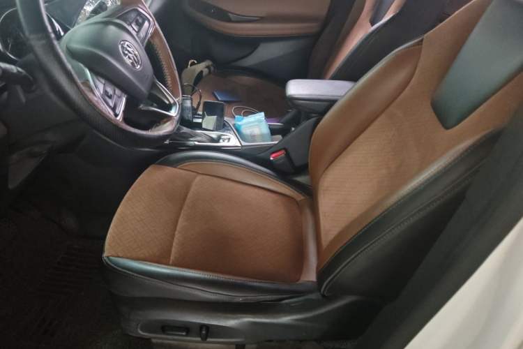 Used Buick Encore GX 2020 20T CVT Two-Wheel Drive Luxury Version Left Front Seat