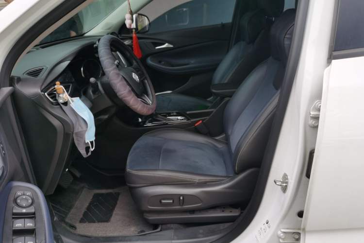 Used Buick Encore GX 2020 20T CVT Two-Wheel Drive Luxury Version Left Front Seat