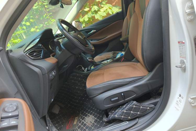 Used Buick Encore GX 2020 20T CVT Two-Wheel Drive Luxury Version Left Front Seat