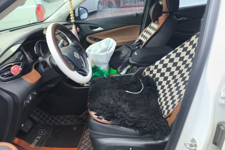 Used Buick Encore GX 2020 20T CVT Two-Wheel Drive Flagship Version Left Front Seat
