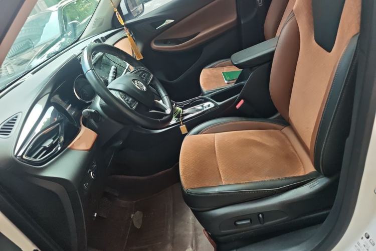Used Buick Encore GX 2020 20T CVT Two-Wheel Drive Luxury Version Left Front Seat