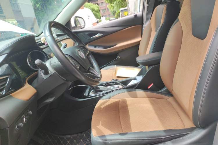 Used Buick Encore GX 2020 20T CVT Two-Wheel Drive Luxury Version Left Front Seat