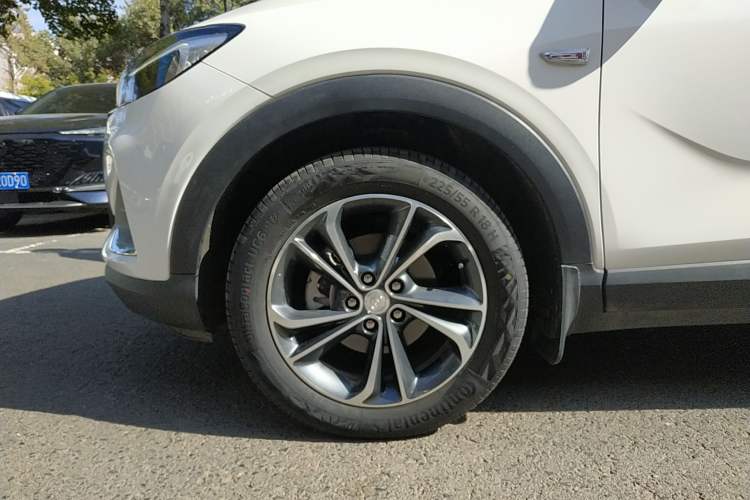 Used Buick Encore GX 2020 20T CVT Two-Wheel Drive Luxury Version Left Front Wheel Hub