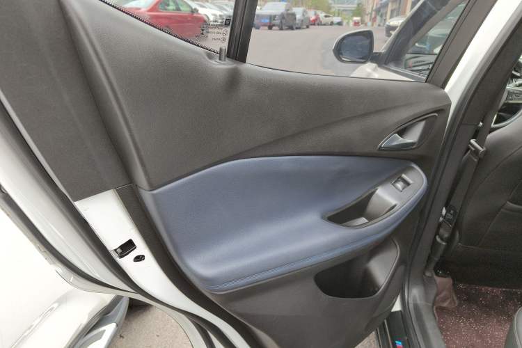 Used Buick Encore GX 2020 20T CVT Two-Wheel Drive Luxury Version Left Rear Door Interior