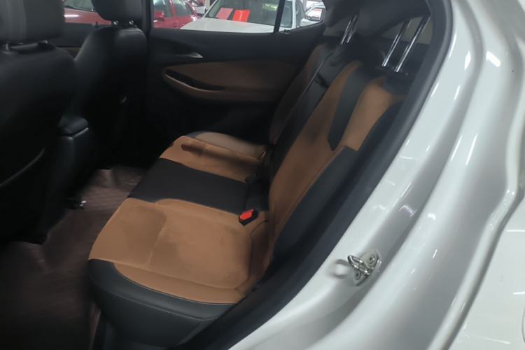 Used Buick Encore GX 2020 20T CVT Two-Wheel Drive Luxury Version Left Rear Seat