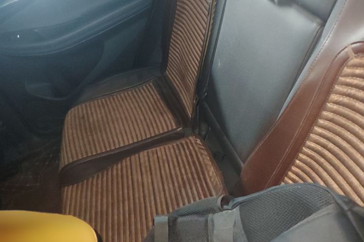 Used Buick Encore GX 2020 20T CVT Two-Wheel Drive Luxury Version Left Rear Seat