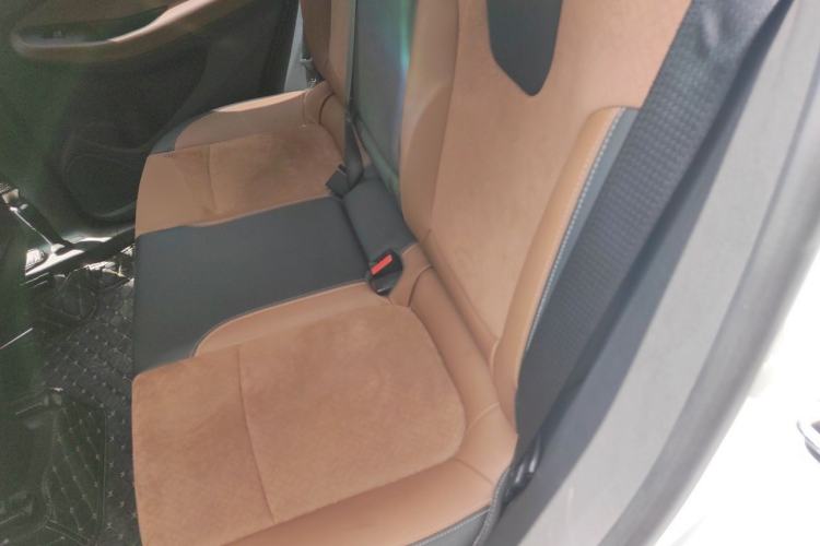 Used Buick Encore GX 2020 20T CVT Two-Wheel Drive Luxury Version Left Rear Seat