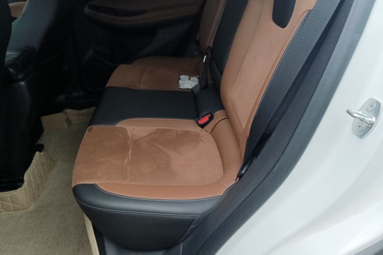 Used Buick Encore GX 2020 20T CVT Two-Wheel Drive Luxury Version Left Rear Seat