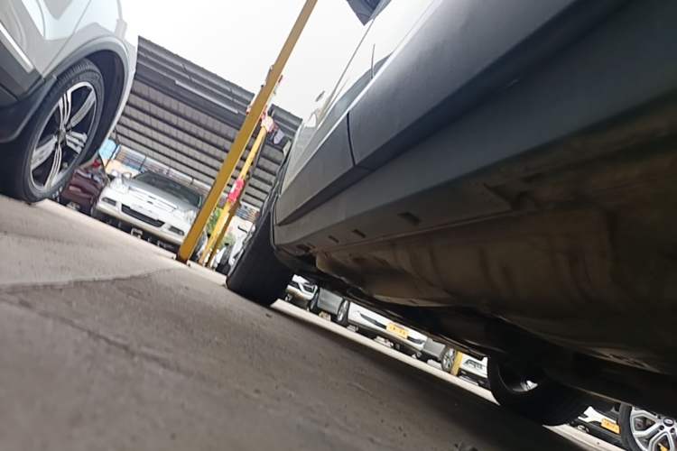Used Buick Encore GX 2020 20T CVT Two-Wheel Drive Comfort Version Left Side Sill
