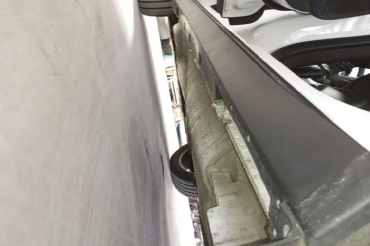 Used Buick Encore GX 2020 20T CVT Two-Wheel Drive Luxury Version Left Side Sill