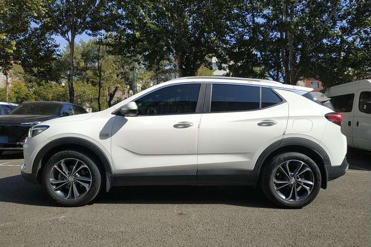 Used Buick Encore GX 2020 20T CVT Two-Wheel Drive Luxury Version Left Side