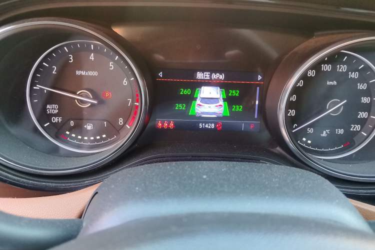 Used Buick Encore GX 2020 20T CVT Two-Wheel Drive Luxury Version Odometer Close Up