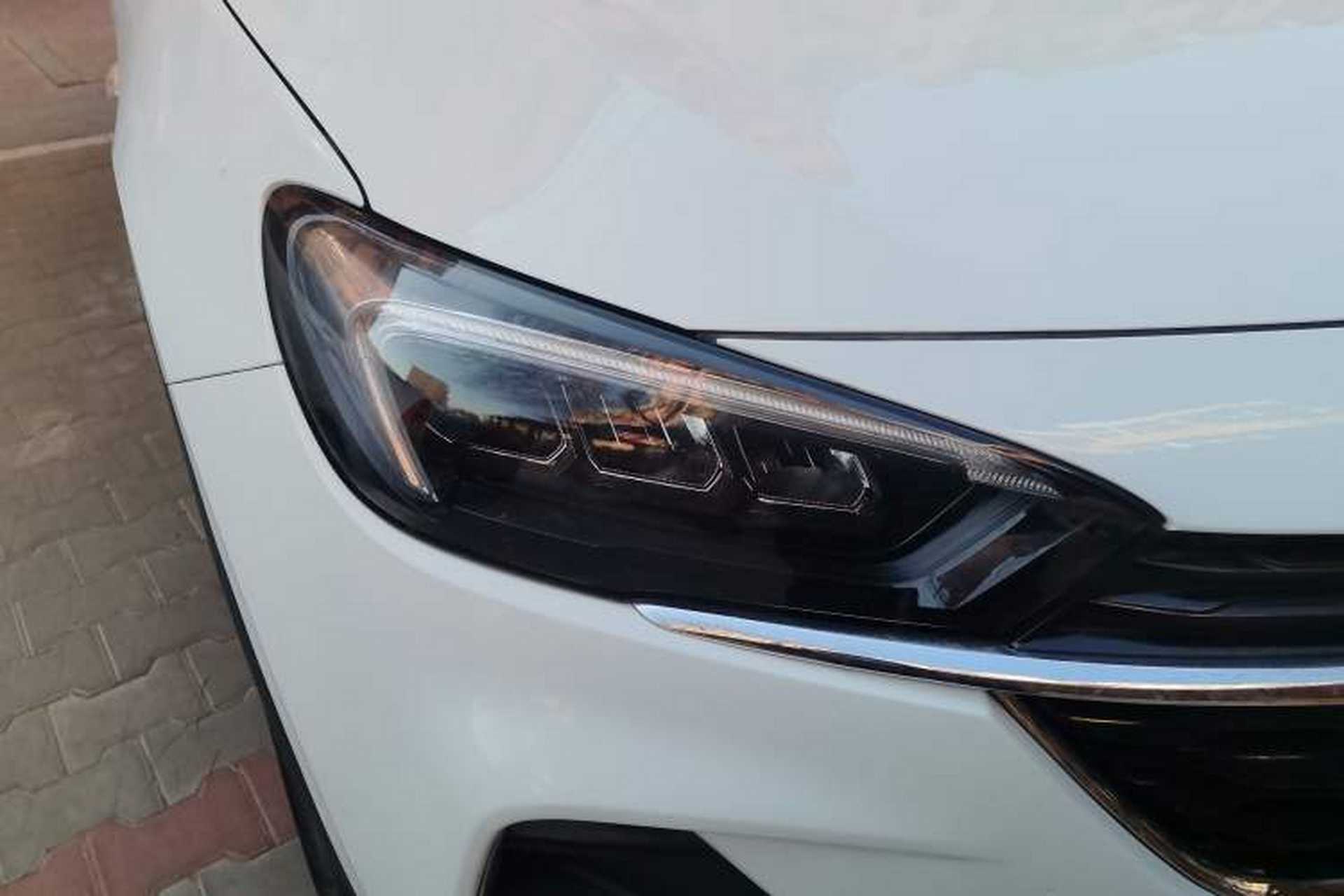 Used Buick Encore GX 2020 20T CVT Two-Wheel Drive Luxury Version Right Front Headlight
