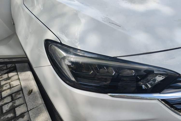 Used Buick Encore GX 2020 20T CVT Two-Wheel Drive Luxury Version Right Front Headlight