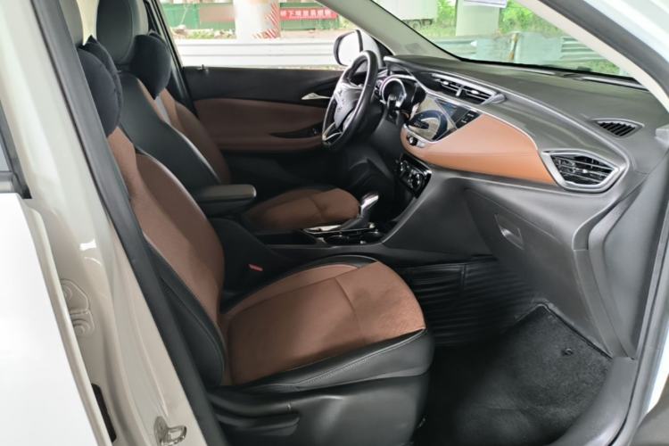 Used Buick Encore GX 2020 20T CVT Two-Wheel Drive Luxury Version Right Front Seat