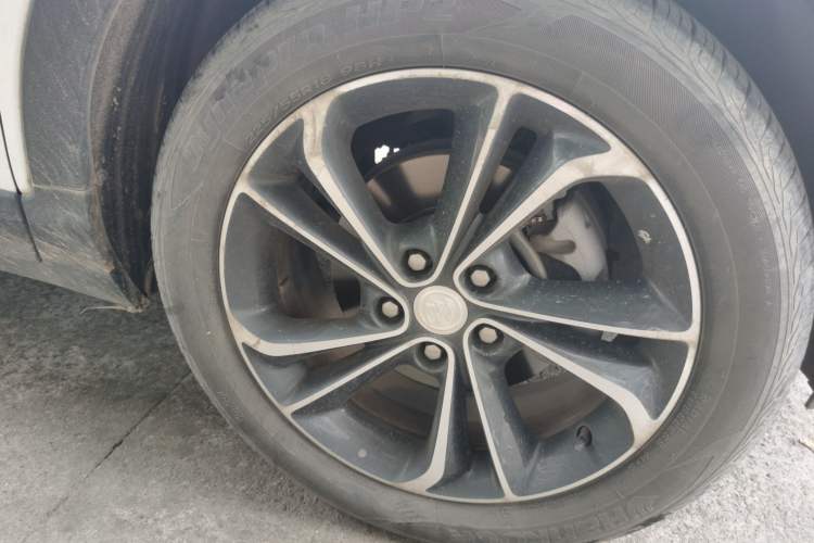Used Buick Encore GX 2020 20T CVT Two-Wheel Drive Luxury Version Right Front Wheel Hub