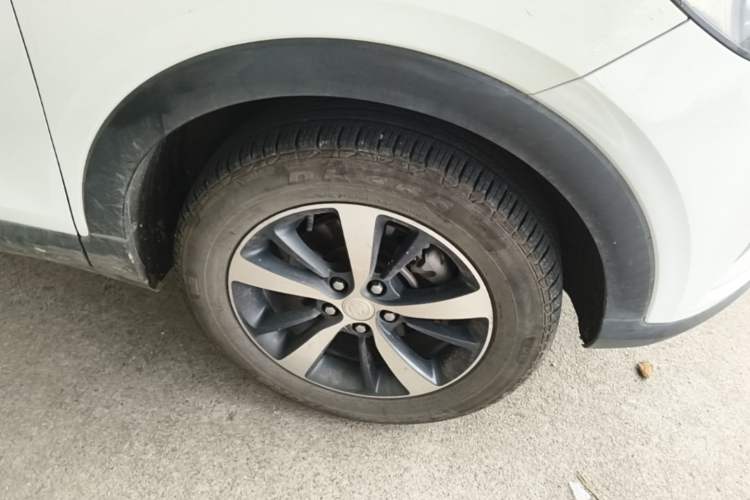 Used Buick Encore GX 2020 20T CVT Two-Wheel Drive Comfort Version Right Front Wheel Hub