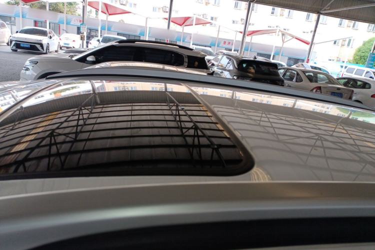 Used Buick Encore GX 2020 20T CVT Two-Wheel Drive Luxury Version Roof