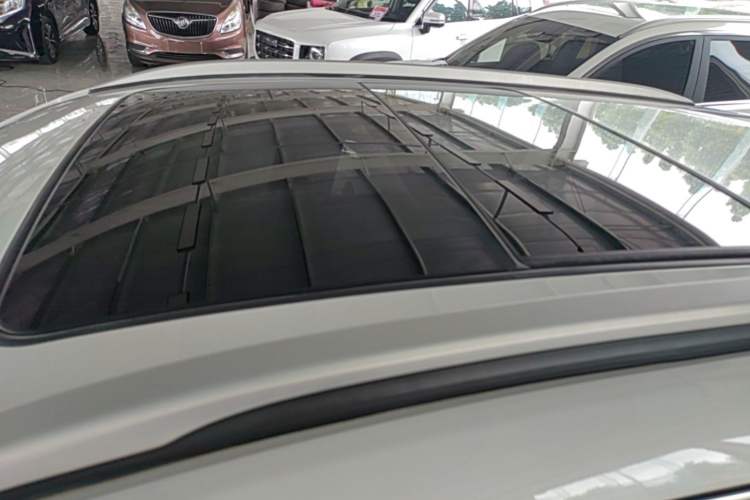 Used Buick Encore GX 2020 20T CVT Two-Wheel Drive Luxury Version Roof