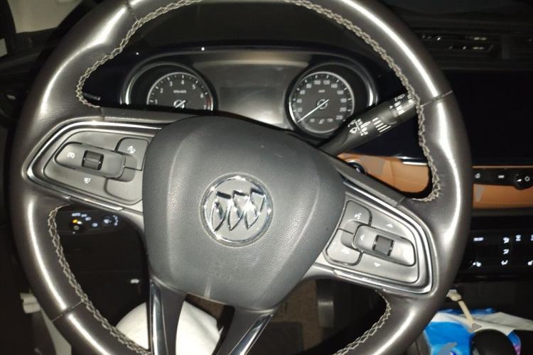 Used Buick Encore GX 2020 20T CVT Two-Wheel Drive Flagship Version Steering Wheel