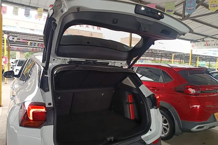 Used Buick Encore GX 2020 20T CVT Two-Wheel Drive Comfort Version Trunk