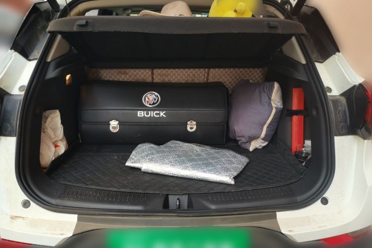 Used Buick Encore GX 2020 20T CVT Two-Wheel Drive Luxury Version Trunk