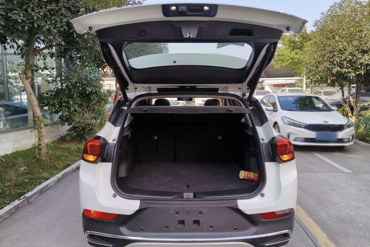 Used Buick Encore GX 2020 20T CVT Two-Wheel Drive Flagship Version Trunk