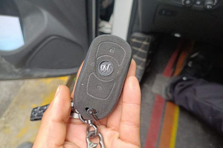 Used Buick Encore GX 2020 20T CVT Two-Wheel Drive Luxury Version Vehicle Key