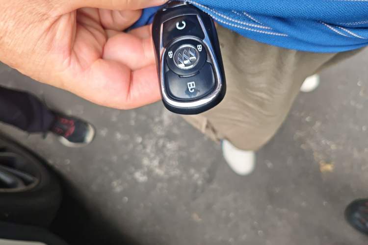 Used Buick Encore GX 2020 20T CVT Two-Wheel Drive Flagship Version Vehicle Key