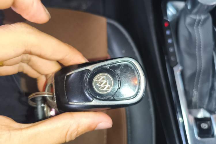 Used Buick Encore GX 2020 20T CVT Two-Wheel Drive Luxury Version Vehicle Key