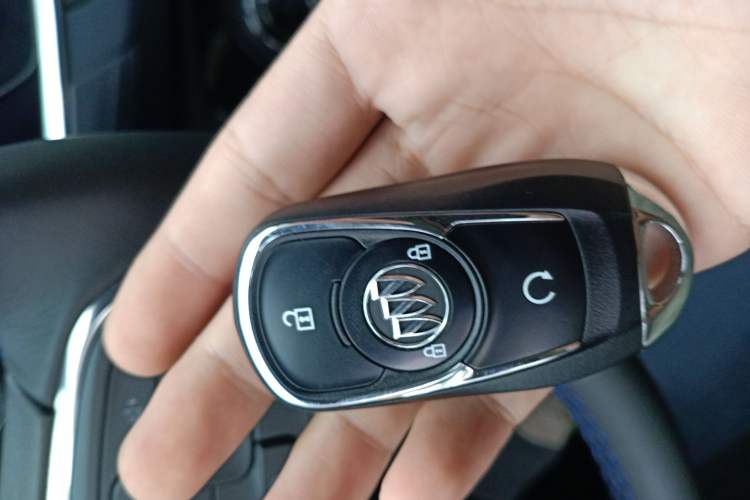Used Buick Encore GX 2020 20T CVT Two-Wheel Drive Luxury Version Vehicle Key