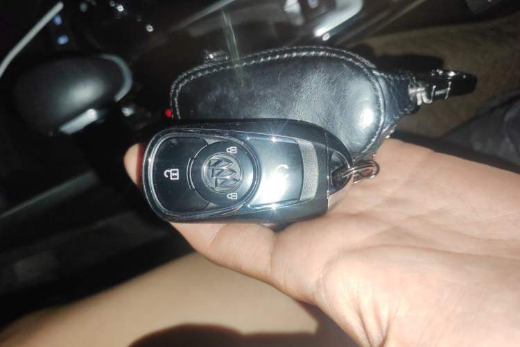 Used Buick Encore GX 2020 20T CVT Two-Wheel Drive Luxury Version Vehicle Key