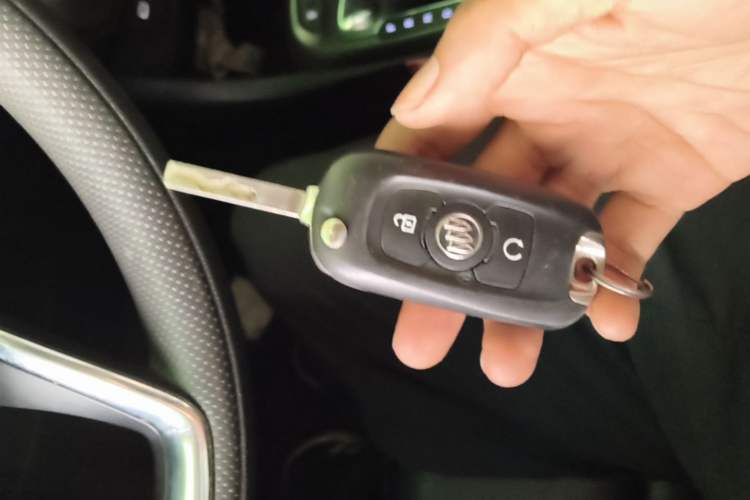 Used Buick Encore GX 2020 20T CVT Two-Wheel Drive Comfort Version Vehicle Key