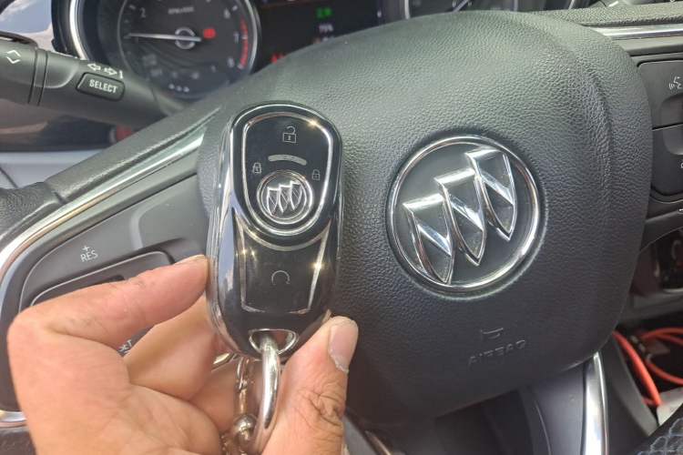 Used Buick Encore GX 2020 20T CVT Two-Wheel Drive Luxury Version Vehicle Key