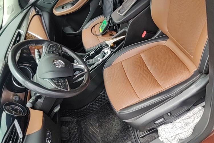 Used Buick Encore GX 2020 20T CVT Two-Wheel Drive Flagship Version Left Front Seat