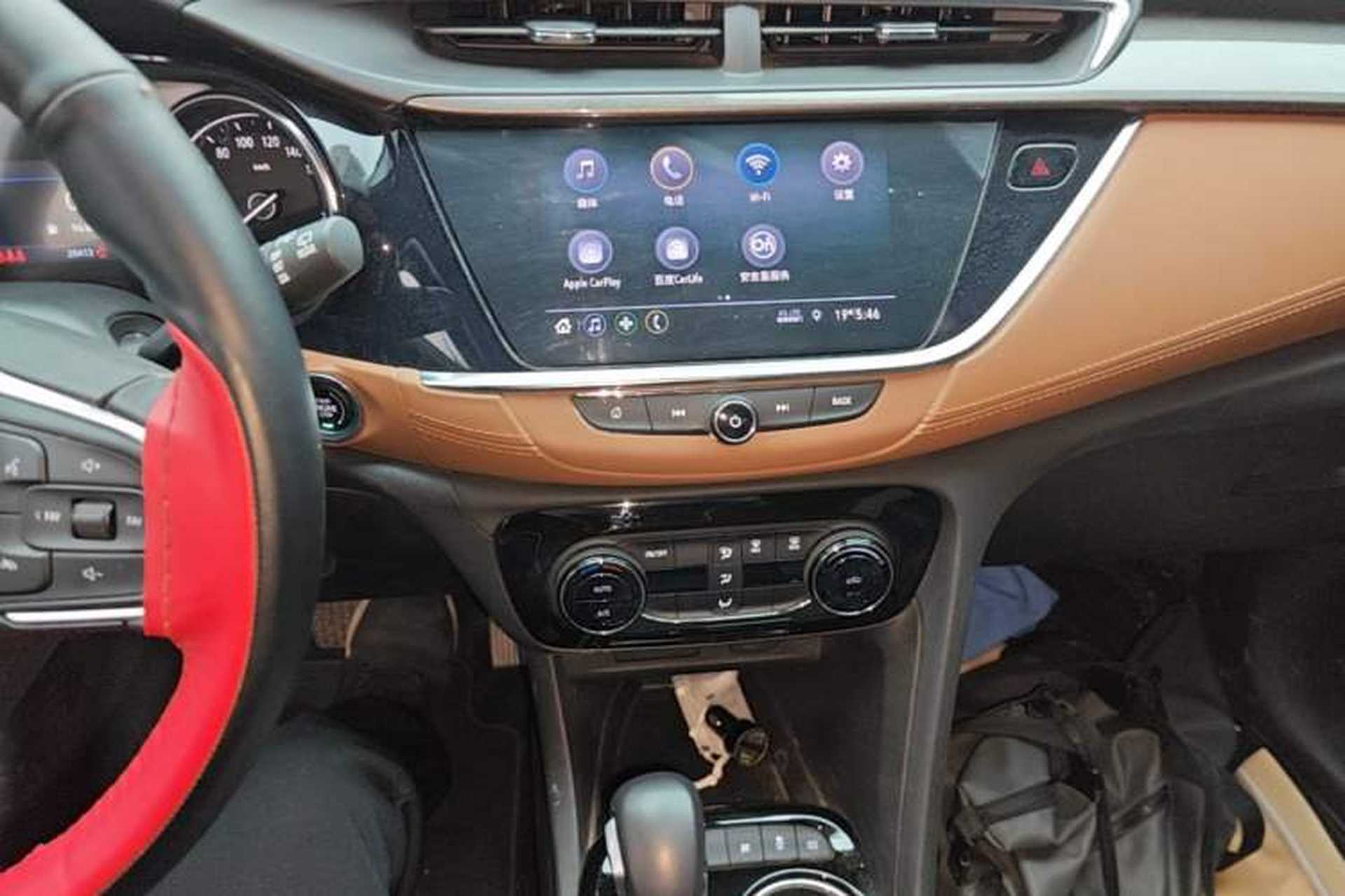 Used Buick Encore GX 2022 332T CVT Two-Wheel Drive Luxury Version Audio And AC Panel