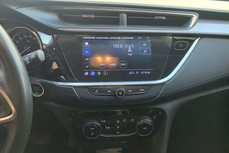 Used Buick Encore GX 2022 332T CVT Two-Wheel Drive Luxury Version Audio And AC Panel