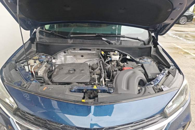 Used Buick Encore GX 2022 332T CVT Two-Wheel Drive Luxury Version Engine Bay