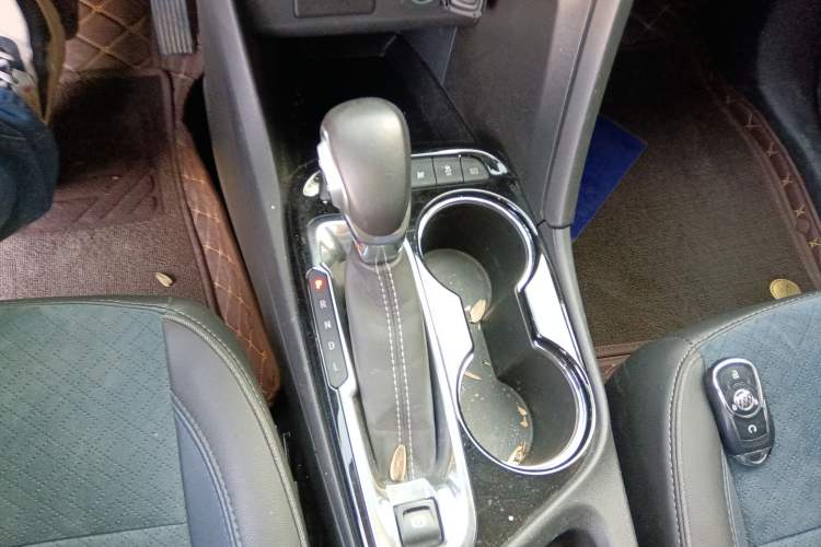 Used Buick Encore GX 2022 332T CVT Two-Wheel Drive Luxury Version Gear Lever