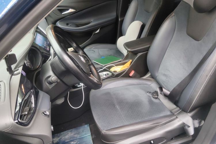 Used Buick Encore GX 2022 332T CVT Two-Wheel Drive Luxury Version Left Front Seat