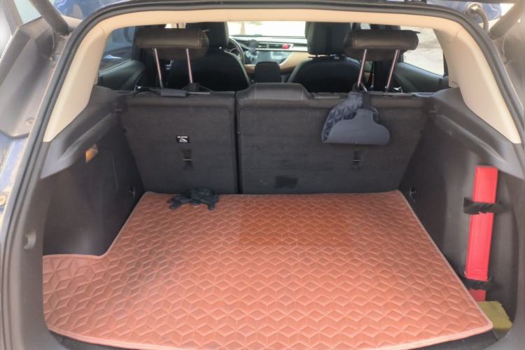 Used Buick Encore GX 2022 332T CVT Two-Wheel Drive Luxury Version Trunk