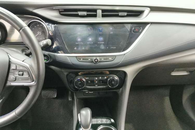 Used Buick Encore GX 2022 332T CVT Two-Wheel Drive Luxury Version Audio And AC Panel