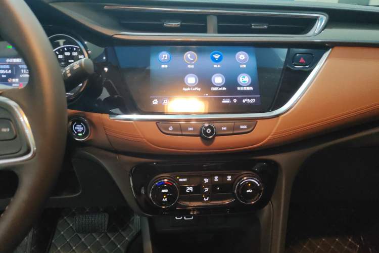 Used Buick Encore GX 2022 332T CVT Two-Wheel Drive Luxury Version Audio And AC Panel