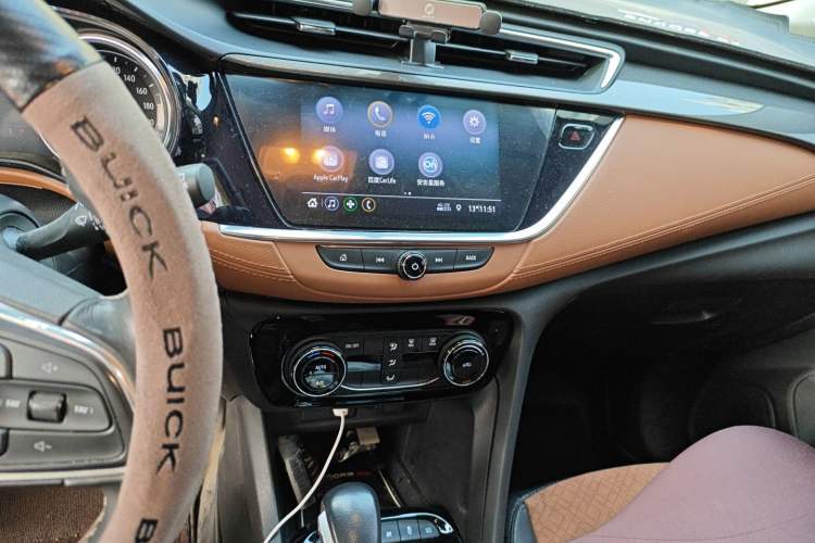 Used Buick Encore GX 2022 332T CVT Two-Wheel Drive Luxury Version Audio And AC Panel