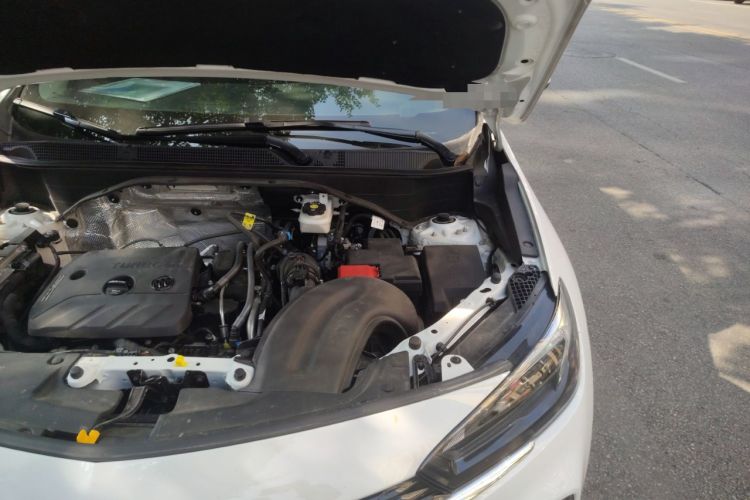 Used Buick Encore GX 2022 332T CVT Two-Wheel Drive Luxury Version Engine Bay Left