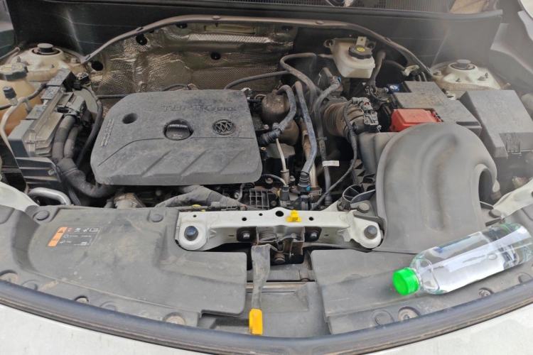 Used Buick Encore GX 2022 332T CVT Two-Wheel Drive Luxury Version Engine Bay