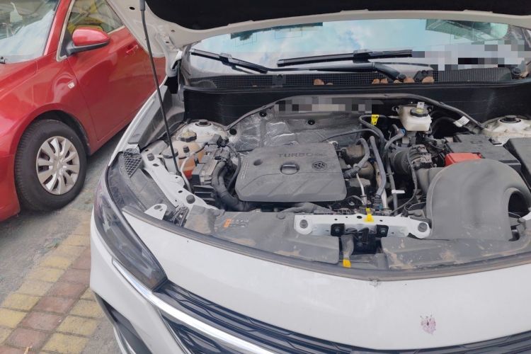 Used Buick Encore GX 2022 332T CVT Two-Wheel Drive Luxury Version Engine Bay Right