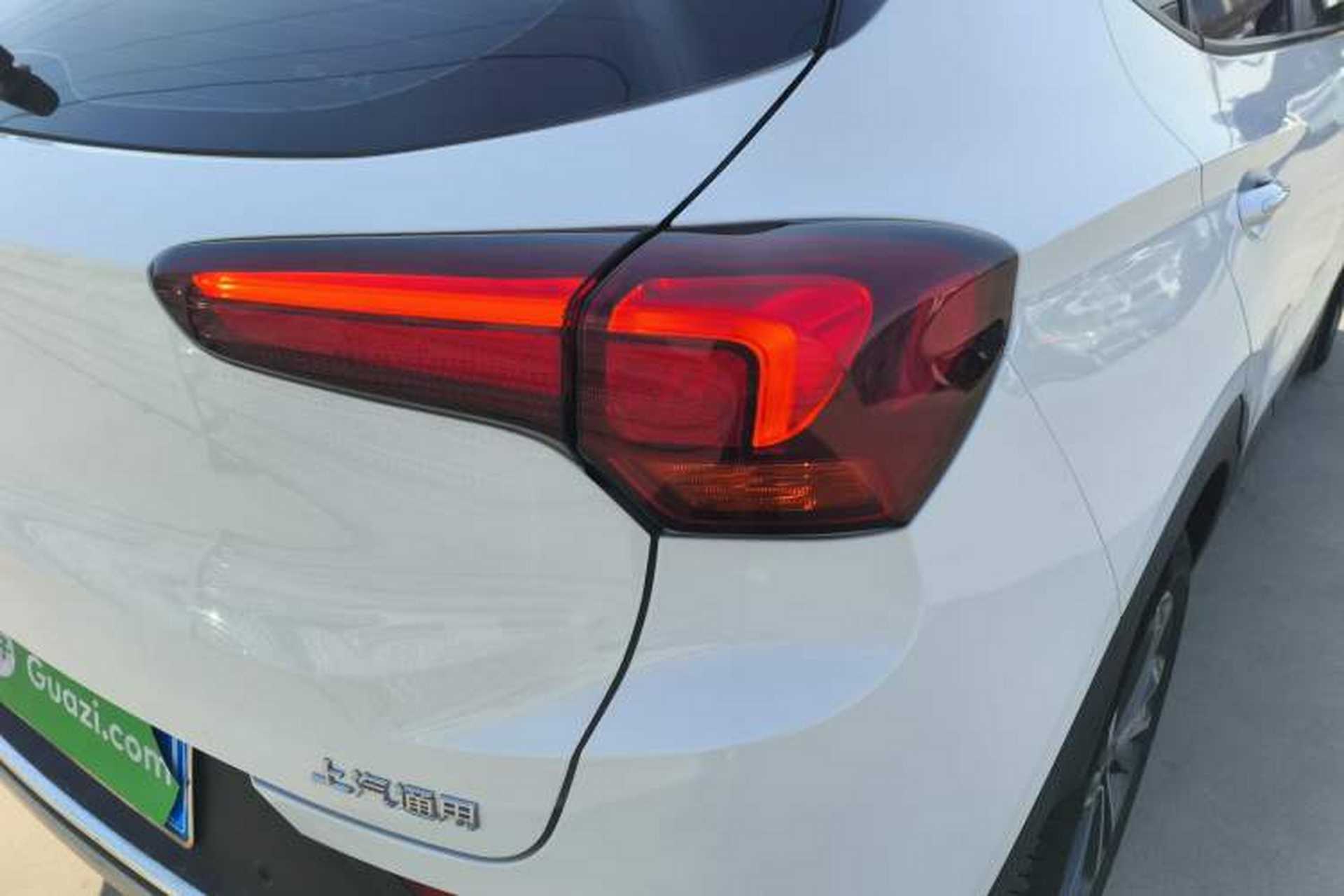Used Buick Encore GX 2022 332T CVT Two-Wheel Drive Luxury Version Exterior 3