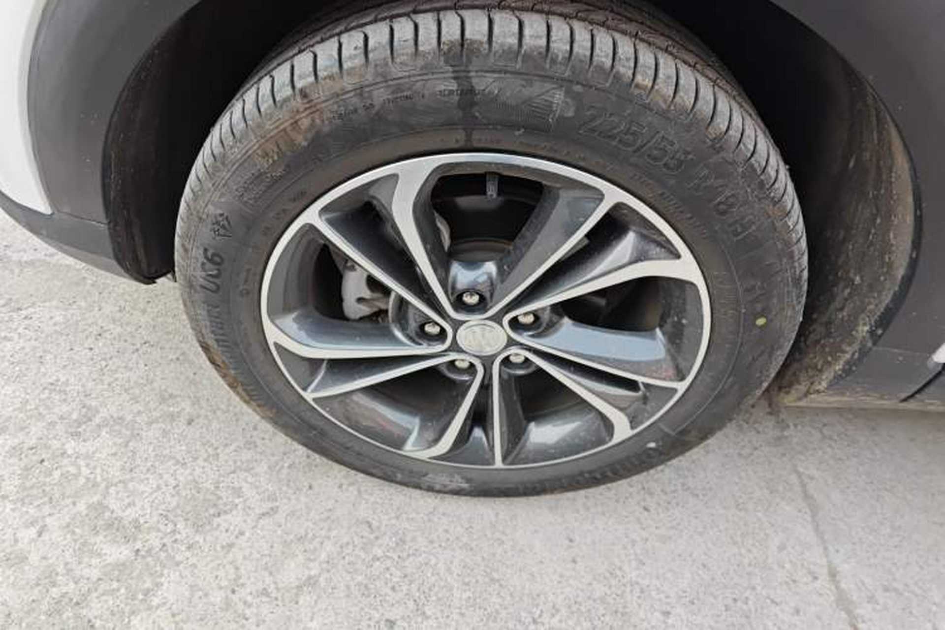 Used Buick Encore GX 2022 332T CVT Two-Wheel Drive Luxury Version Exterior 4